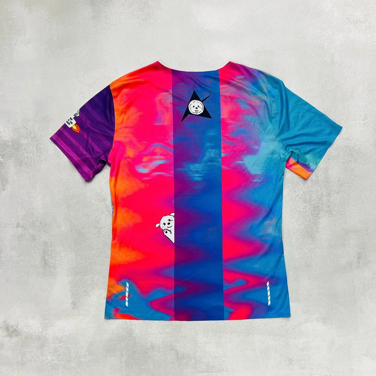 AKIV Ultralight Training T-Shirt Unisex | Barry’s Space
